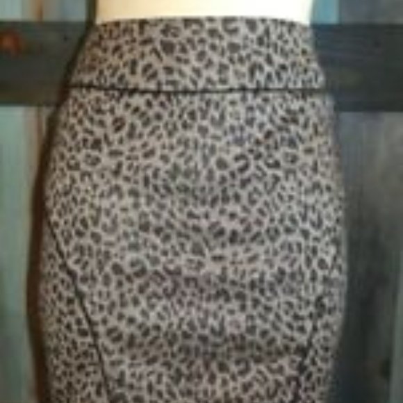 Forever 21 Plus Leopard Print Pencil Skirt XL - Picture 6 of 6